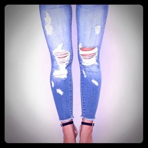 Fashion Nova Zhana ankle jeans size 9